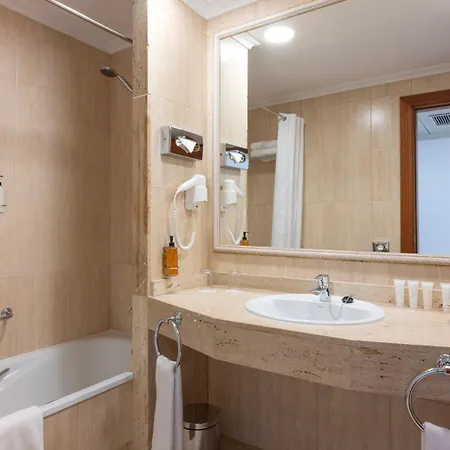Landmar Playa La Arena فندق