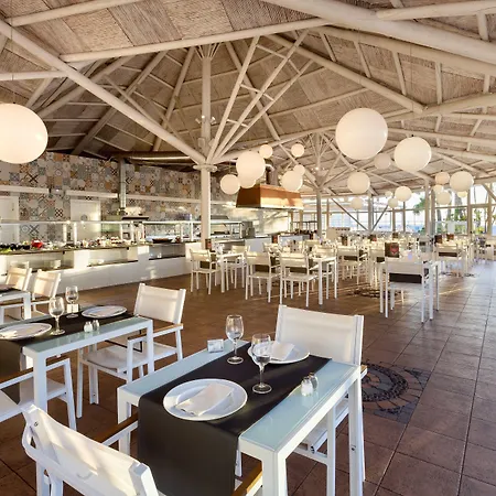 Landmar Playa La Arena 4*